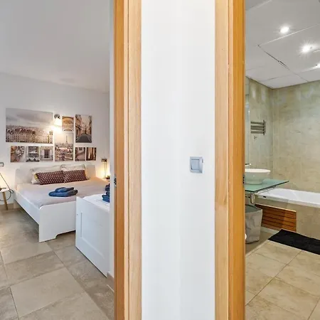 Higueron Apartment